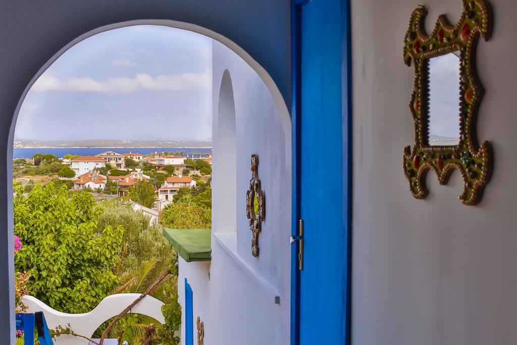 Pasalimani Hotel Cesme Exterior photo