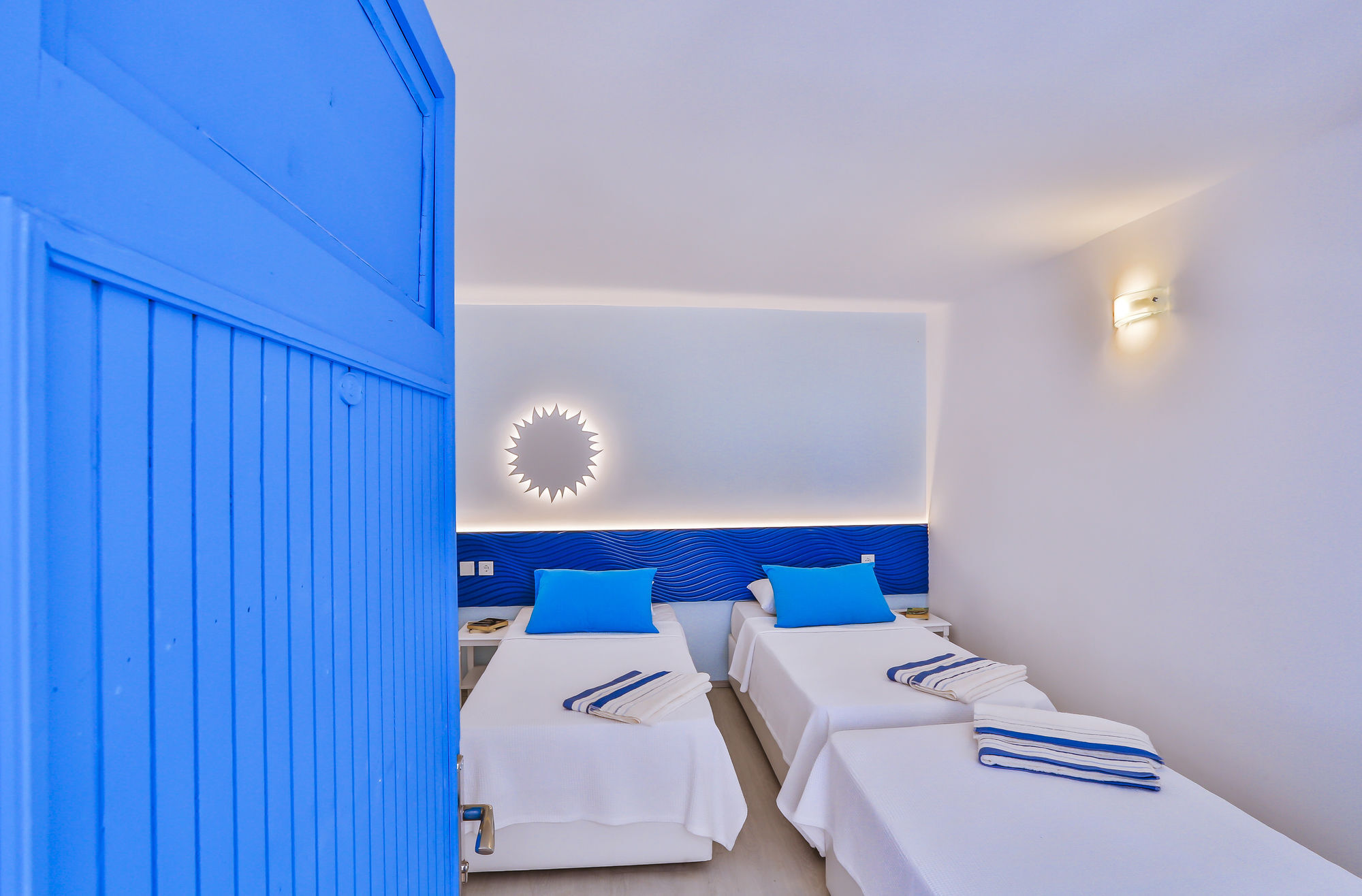 Pasalimani Hotel Cesme Exterior photo