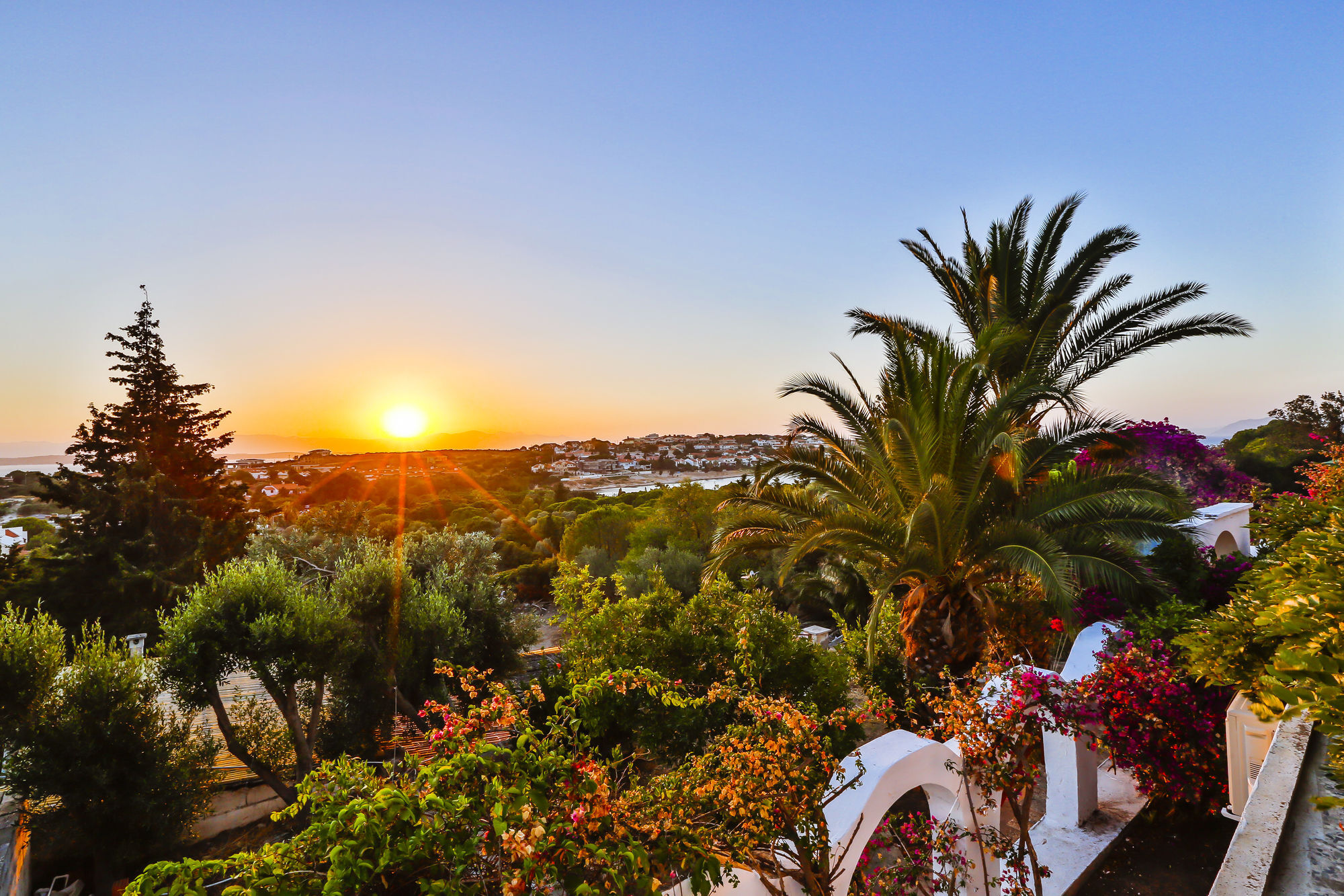 Pasalimani Hotel Cesme Exterior photo