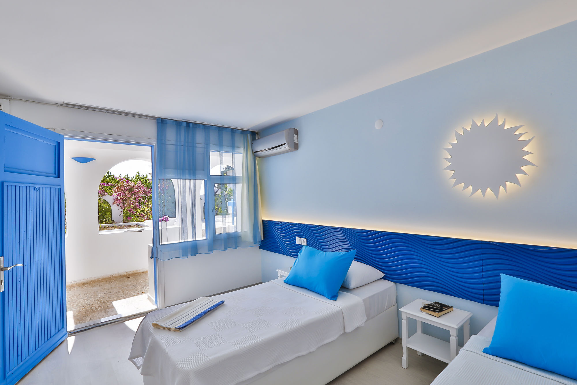 Pasalimani Hotel Cesme Exterior photo